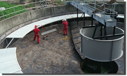 Radial Tank Clarifier Screens Installation to reduce suspended solids Radial Tank Clarifier Screens Installation to reduce suspended solids